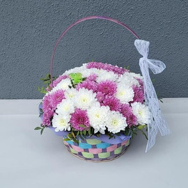 Корзина с цветами