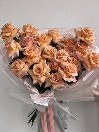 25 французских роз