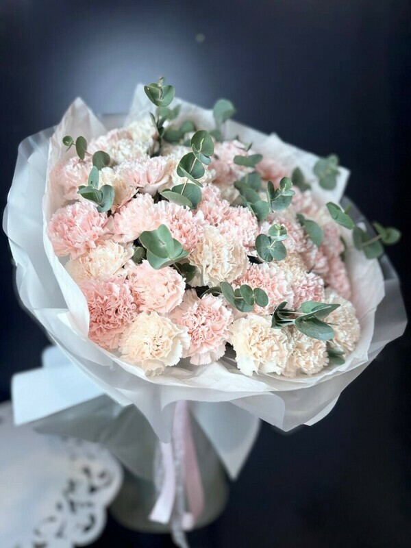 Buket iz 51 diantusa, buket iz 51 diantusa