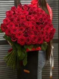 Букет из 51 красной розы 90 см