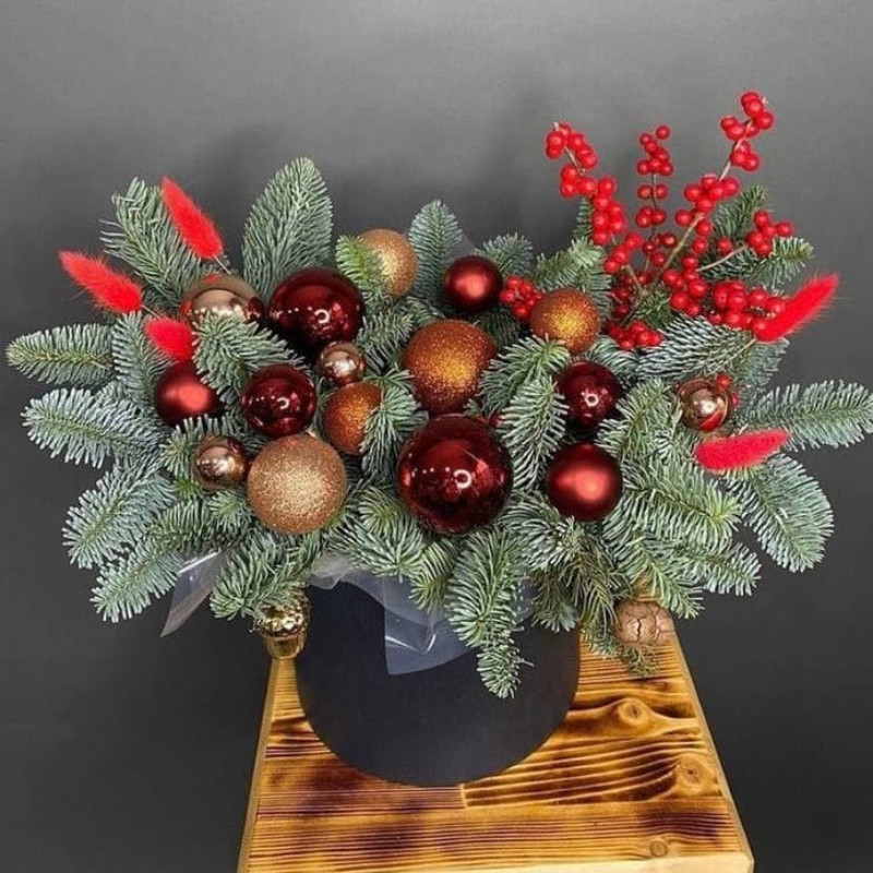 Novogodnyaya kompozitciya №1, standart