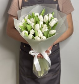 White tulips 25 pcs.