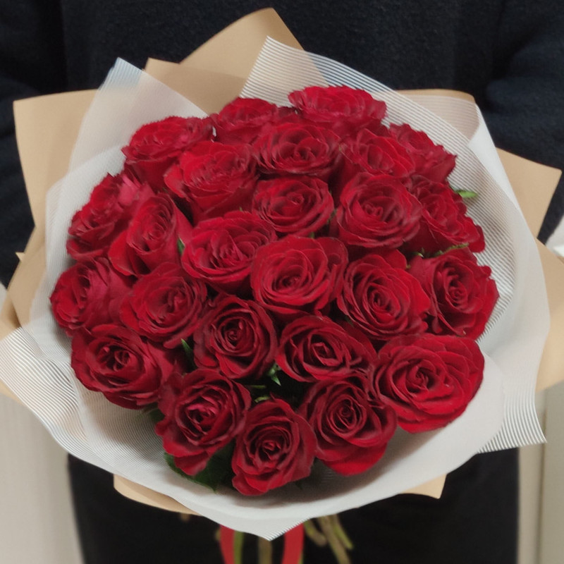 Красные кенийские розы 25 шт, standart