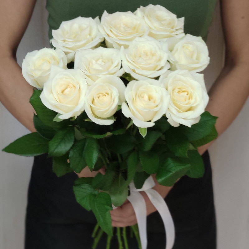 Bouquet of white roses 11 pcs. 50 cm, Russia, standart
