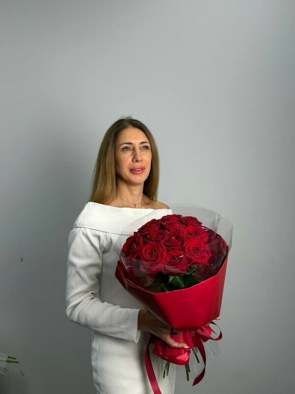 Букет из роз «Винная сладость», стандартный