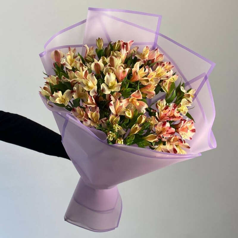 Bouquet "Eliza", 11 al_stromerij