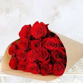 15 Krasnih roz