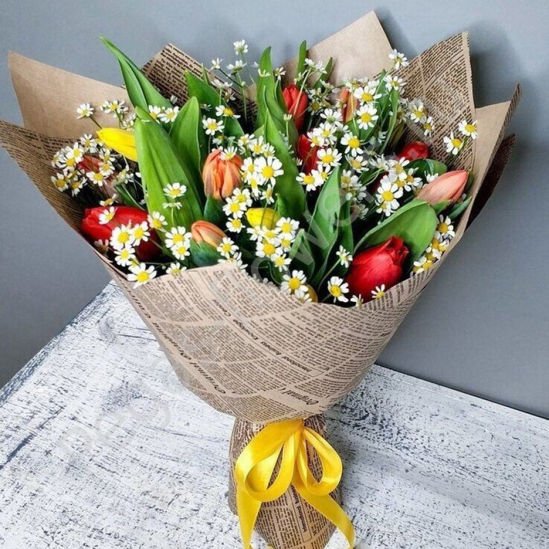 Тюльпаны в ромашках, стандартный