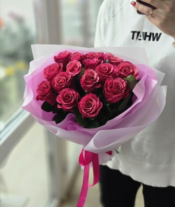 Монобукет 15 роз, 15 роз