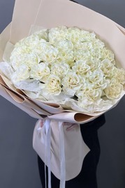 Роскошный букет из 35 французских роз 