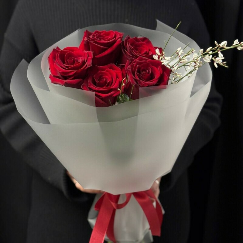 Mono-buket iz ekvadorskih roz, mono-buket iz ekvadorskih roz