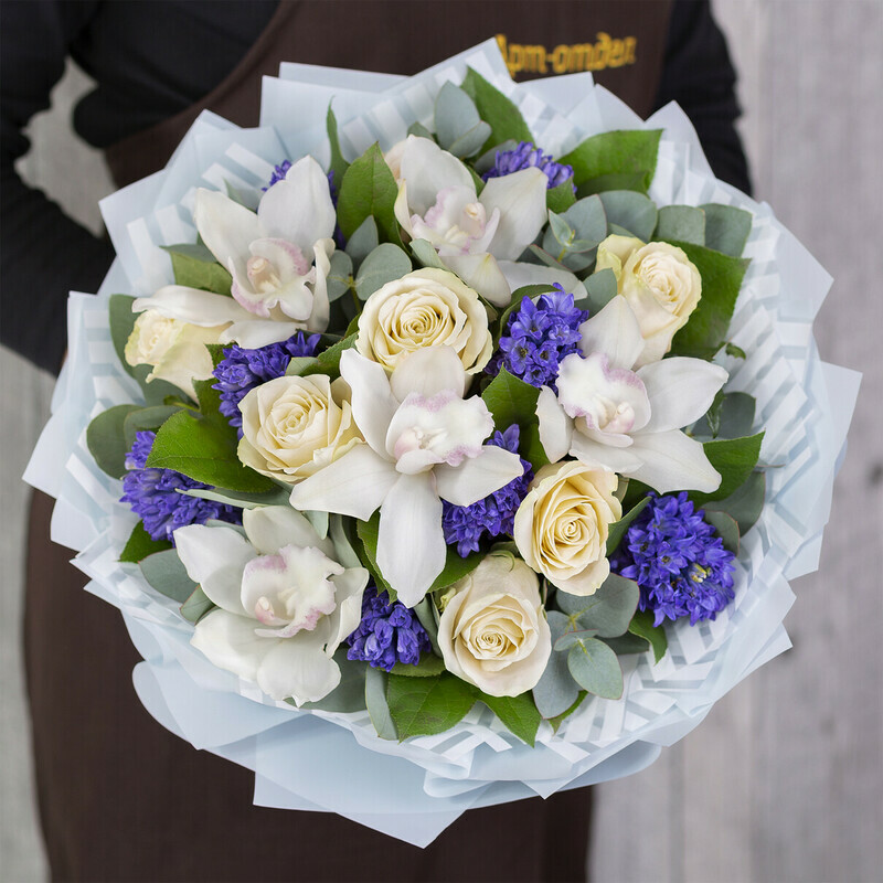 Nebo v Oblakah, luxe