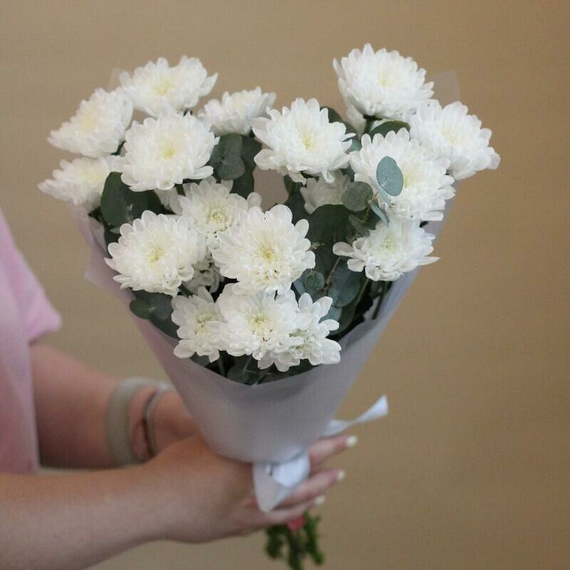 Букет из 3 веточек стойкой кустовой хризантемы, букет из 3 веточек стойкой кустовой хризантемы