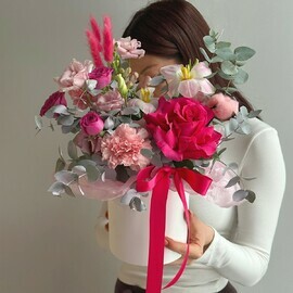 Buket v korobke «Mertcanie»