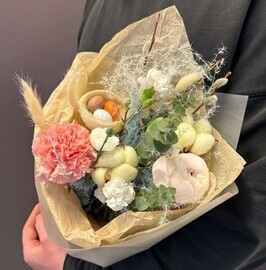 Авторский букет "Колыбель весны"