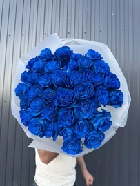 Buket iz 45 sinih roz