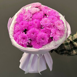 Букет с хризантемой «Алый рассвет»