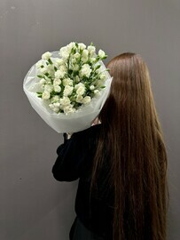 Монобукет с кустовой гвоздикой «Белая сказка»