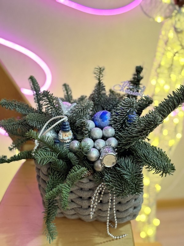 Зимняя композиция с лапником, стандартный