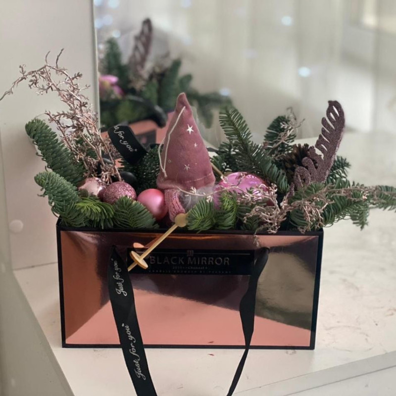 Новогодняя композиция в кашпо, стандартный