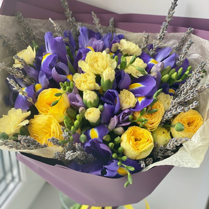 Букет на 8 марта, стандартный