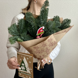 Букет из веток датской ели