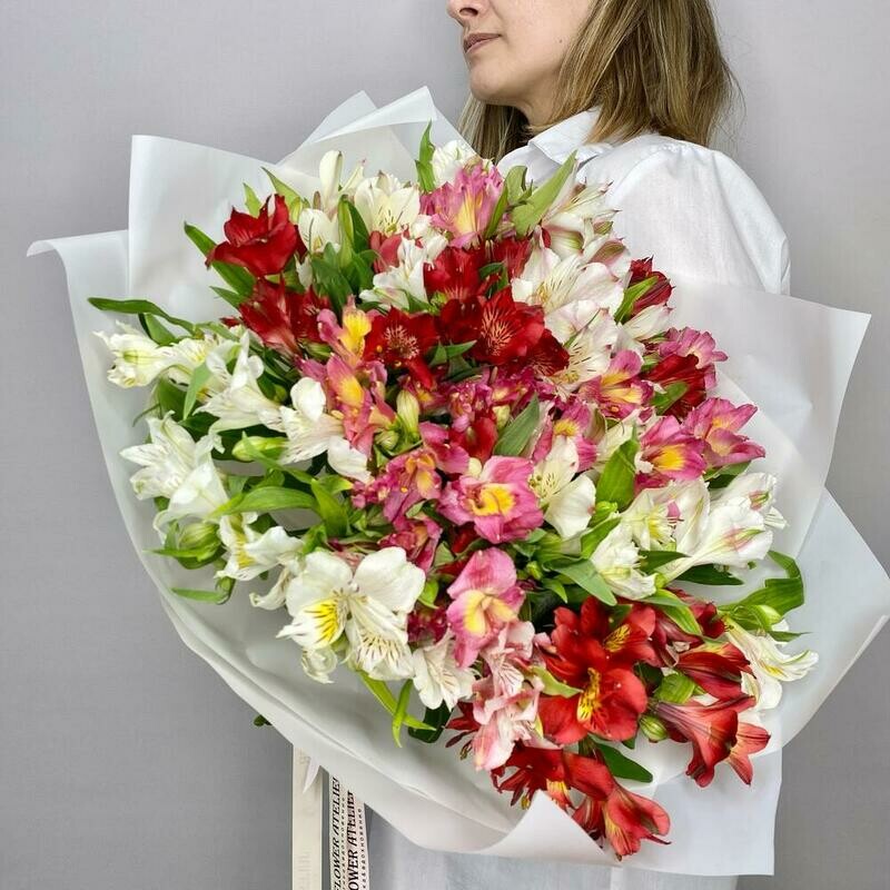 25 разноцветных альстромерий, 25 разноцветных альстромерий
