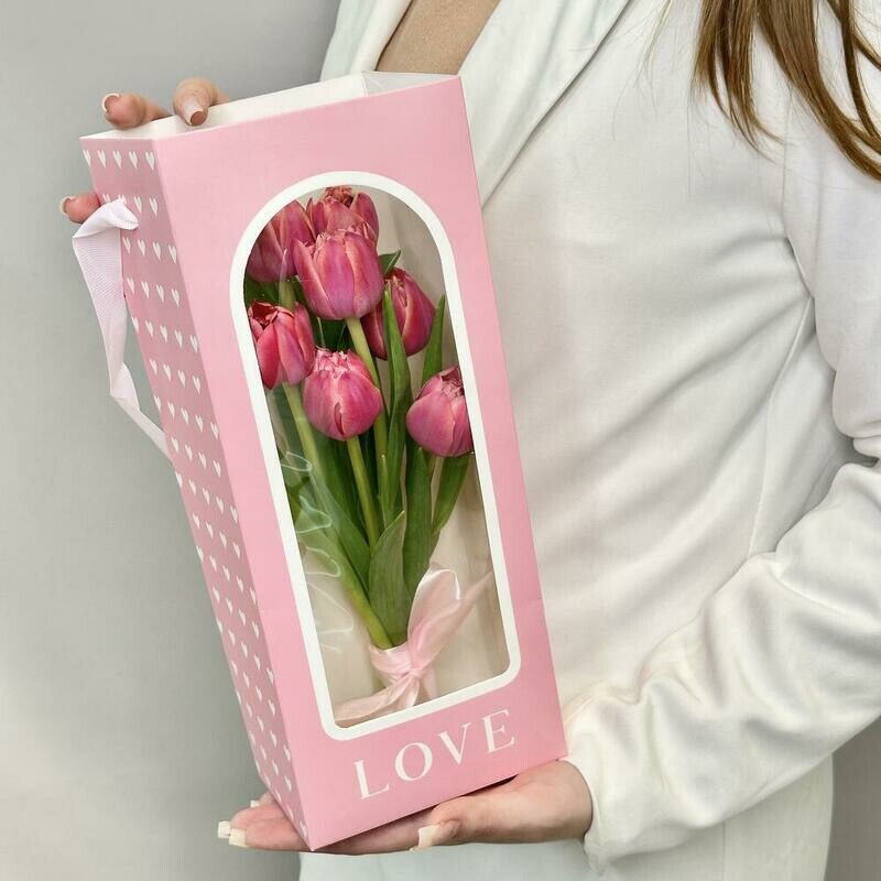 Пионовидные тюльпаны в подарочном пакете, пионовидные тюльпаны в подарочном пакете