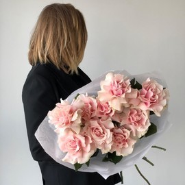 Кружевные розы Пинк Мондиаль