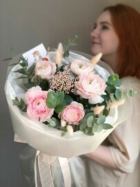 Buket "Assol_"- 5 ranunkulyusov