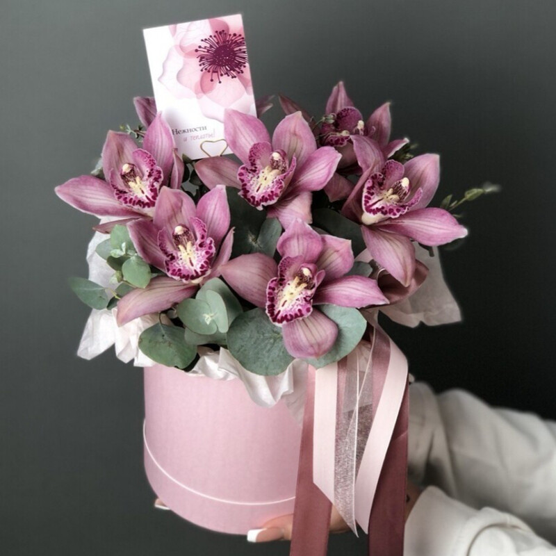 Композиция с орхидеями, композиция с орхидеями