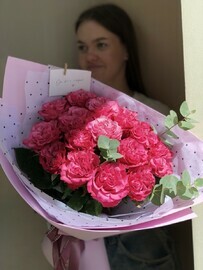 Пионовидные розы