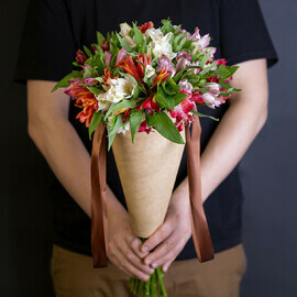 Цветные Альстромерии