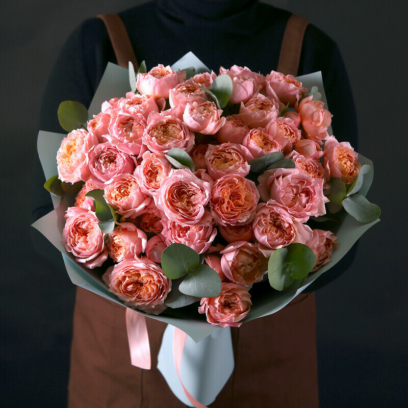 Розы Джульетта 15 кустовых роз, делюкс