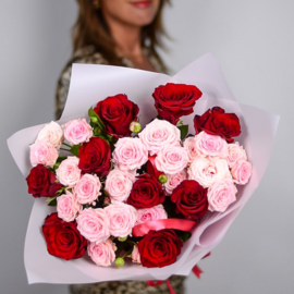 Buket svezhaya rosa