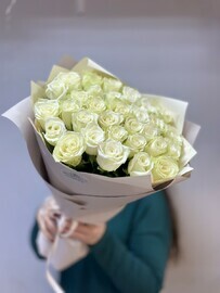 Букет из белых роз ( 50см) 