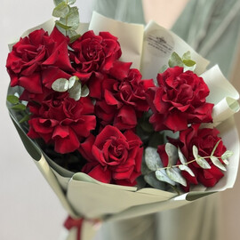 Букет из красных французских роз