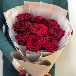 Букет красных роз