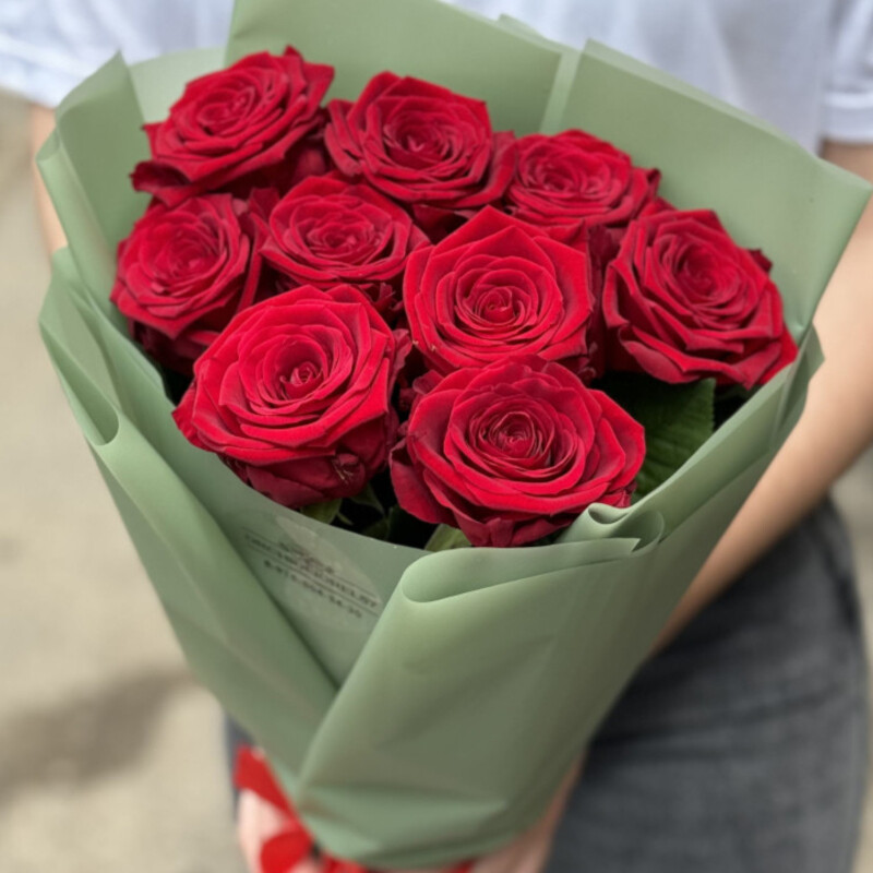 Buket iz krasnih roz, standart