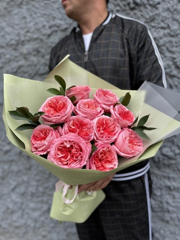 Buket pionovidnih roz, buket pionovidnih roz