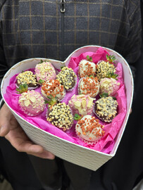 Набор клубники в шоколаде