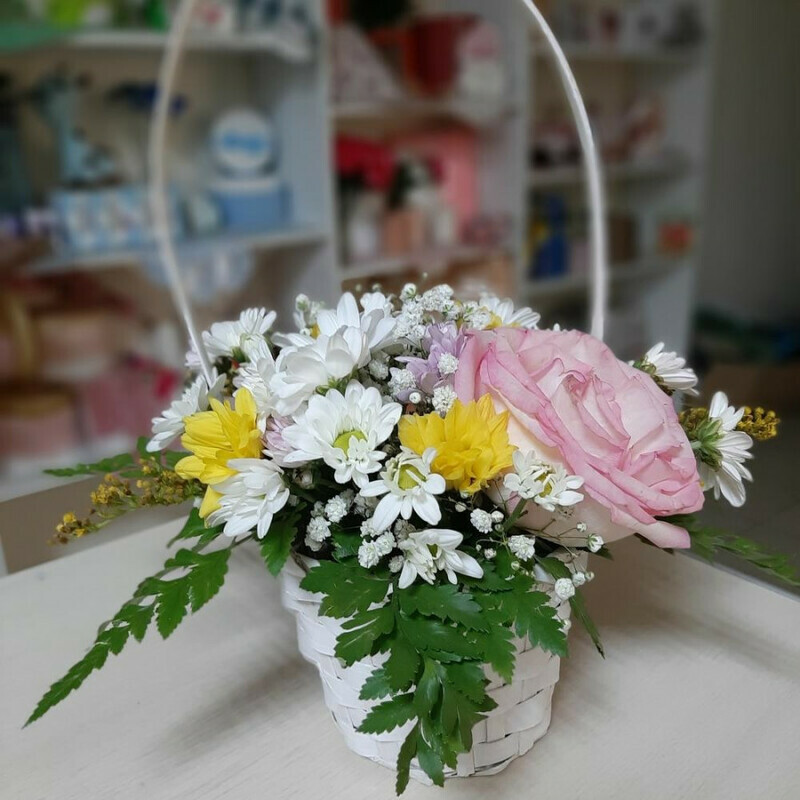 Корзина с цветами, стандартный