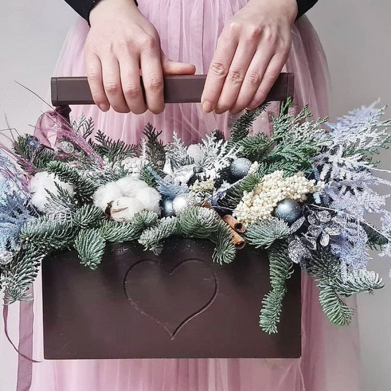 Праздничная композиция в ящичке, стандартный