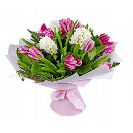 Buket s tyul_panami i giatcintami