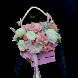 Цветы в корзинке «Милая»