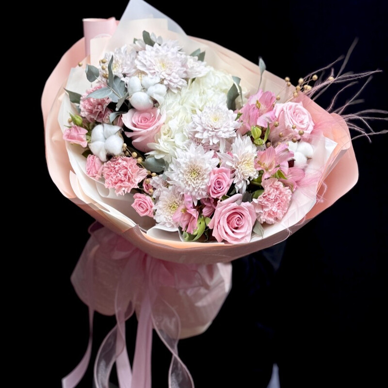 Buket sbornij «Persikovij paj», standart