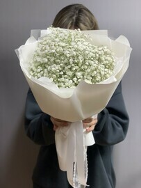 Buket iz beloj gipsofili