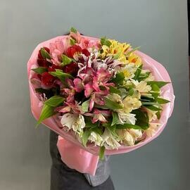 Букет  альстромерий удивительной стойкости и элегантности