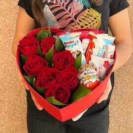 Любовное послание розы и сладости