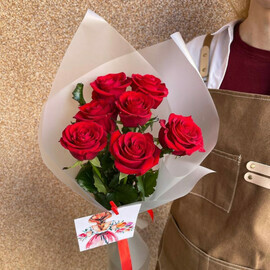7 роз
